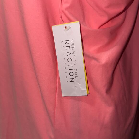 Reaction Kenneth Cole pink athletic tank top women’s size large NWT - Picture 10 of 10